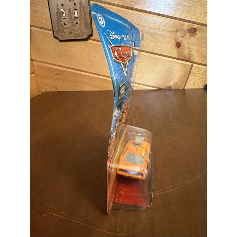 Disney Pixar Cars (Color Changers) 2 in 1 Snot Rod - Brand New Rare Sealed